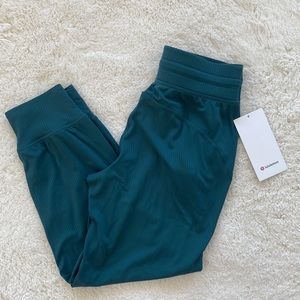 ❤️ Lululemon Ready to Rulu Ribbed High-Rise Cropped Jogger Green Jasper NWT